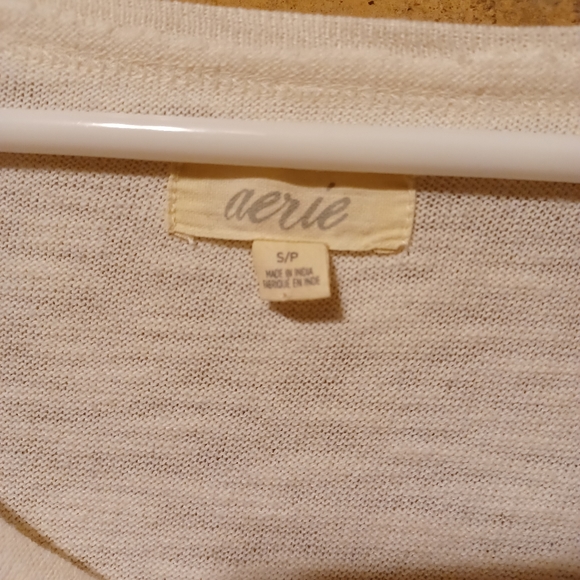 Aerie women's cream sweater. Size S/P. V-neck w/cute detailed design . G… - Picture 3 of 3